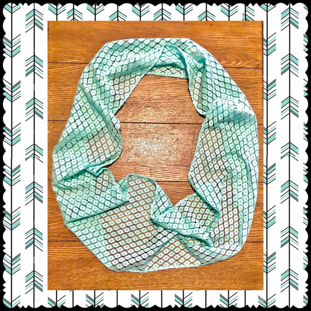 Ladies Infinity Scarf